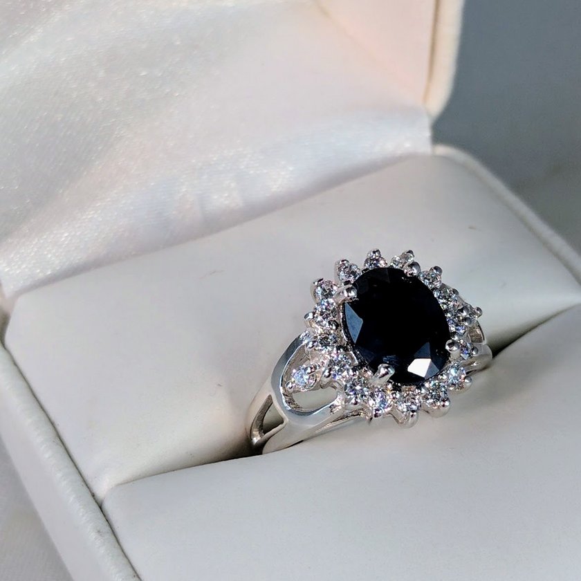 Sapphire Oval Cut with Cubic Zirconia